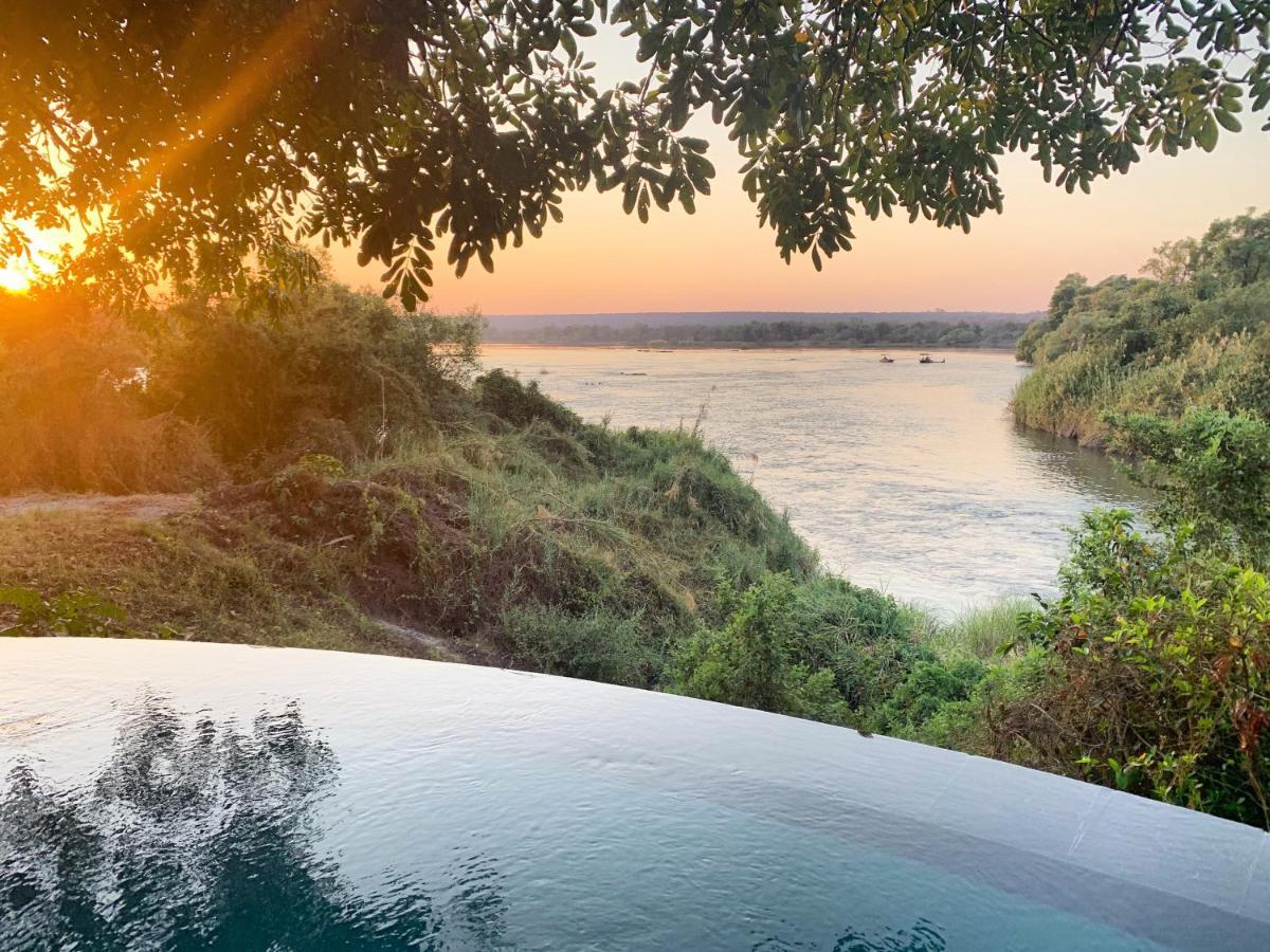 Royal Chundu Island Lodge Livingstone Dış mekan fotoğraf