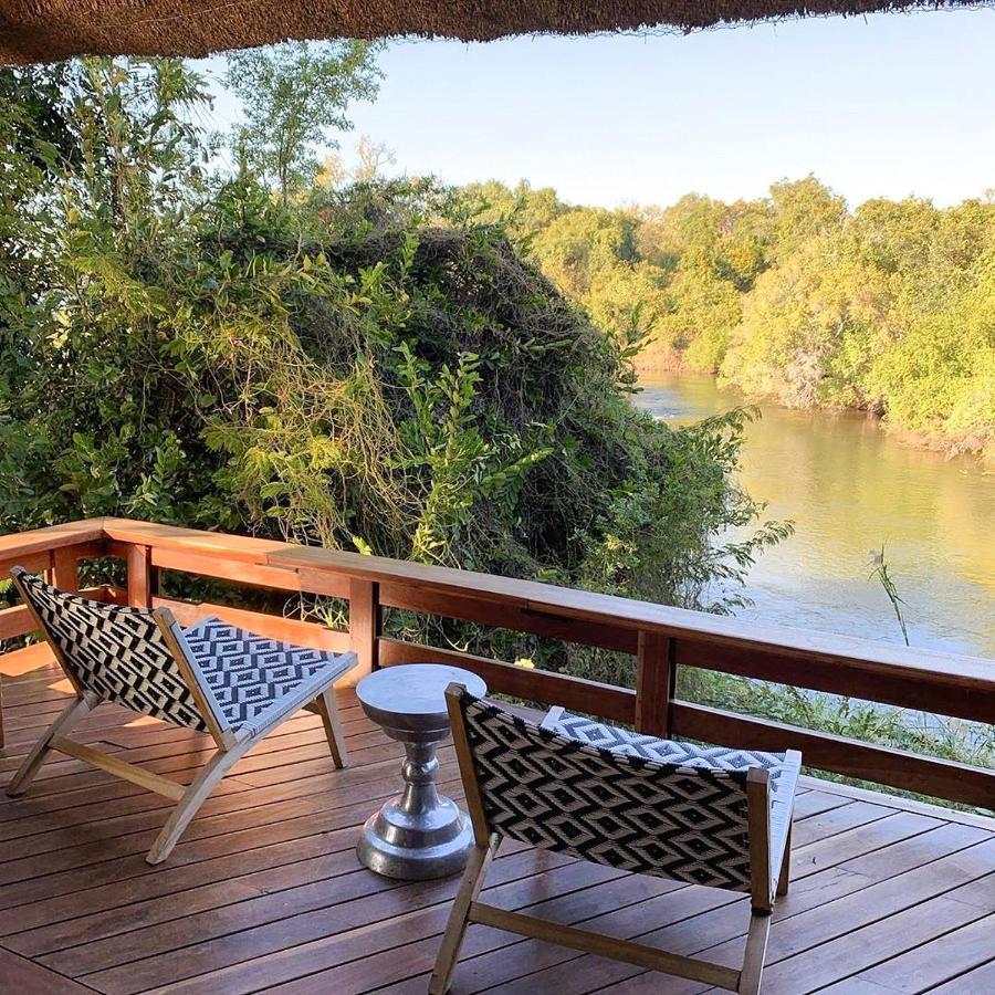 Royal Chundu Island Lodge Livingstone Dış mekan fotoğraf